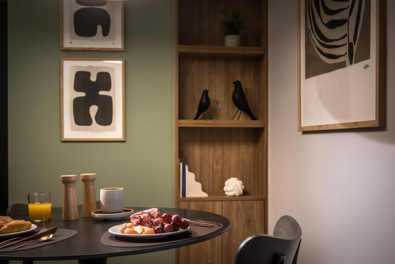 Relaxo Collection Luxury Suites In The Heart Of Heraklion Bagian luar foto